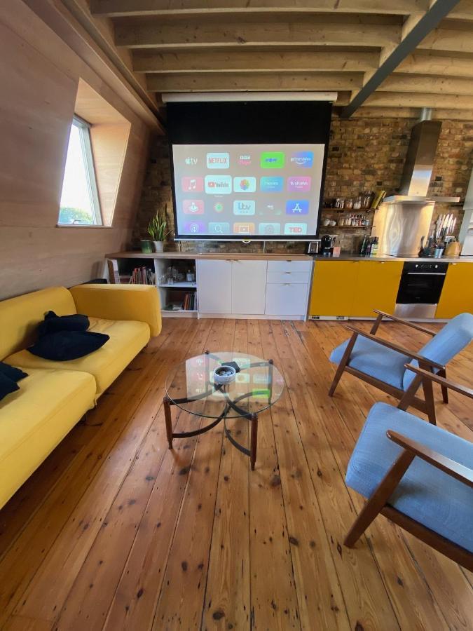 Bright & Beautiful Loft 10Mins To Shoreditch 런던 외부 사진