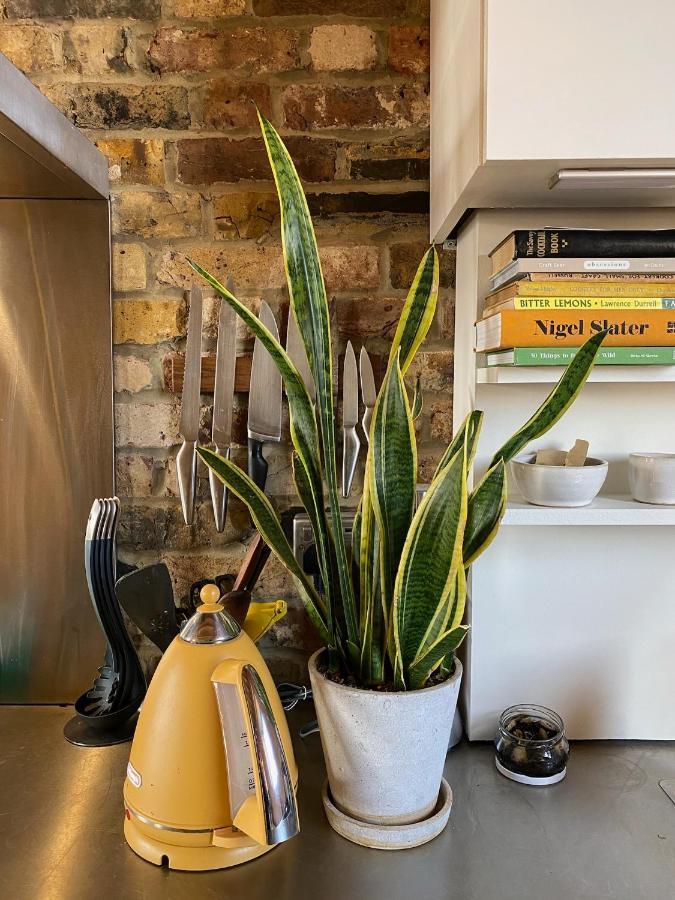 Bright & Beautiful Loft 10Mins To Shoreditch 런던 외부 사진