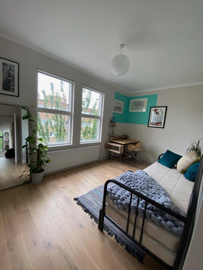 Bright & Beautiful Loft 10Mins To Shoreditch 런던 외부 사진